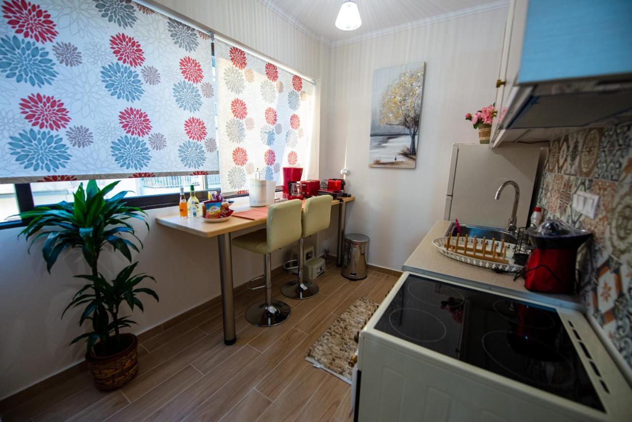 Efie'S Studio Каламата Екстер'єр фото