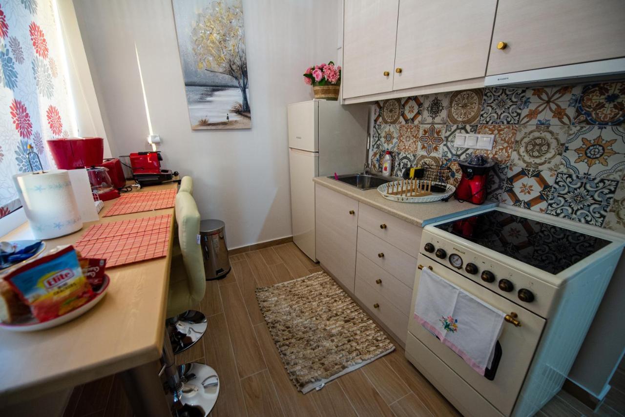 Efie'S Studio Каламата Екстер'єр фото
